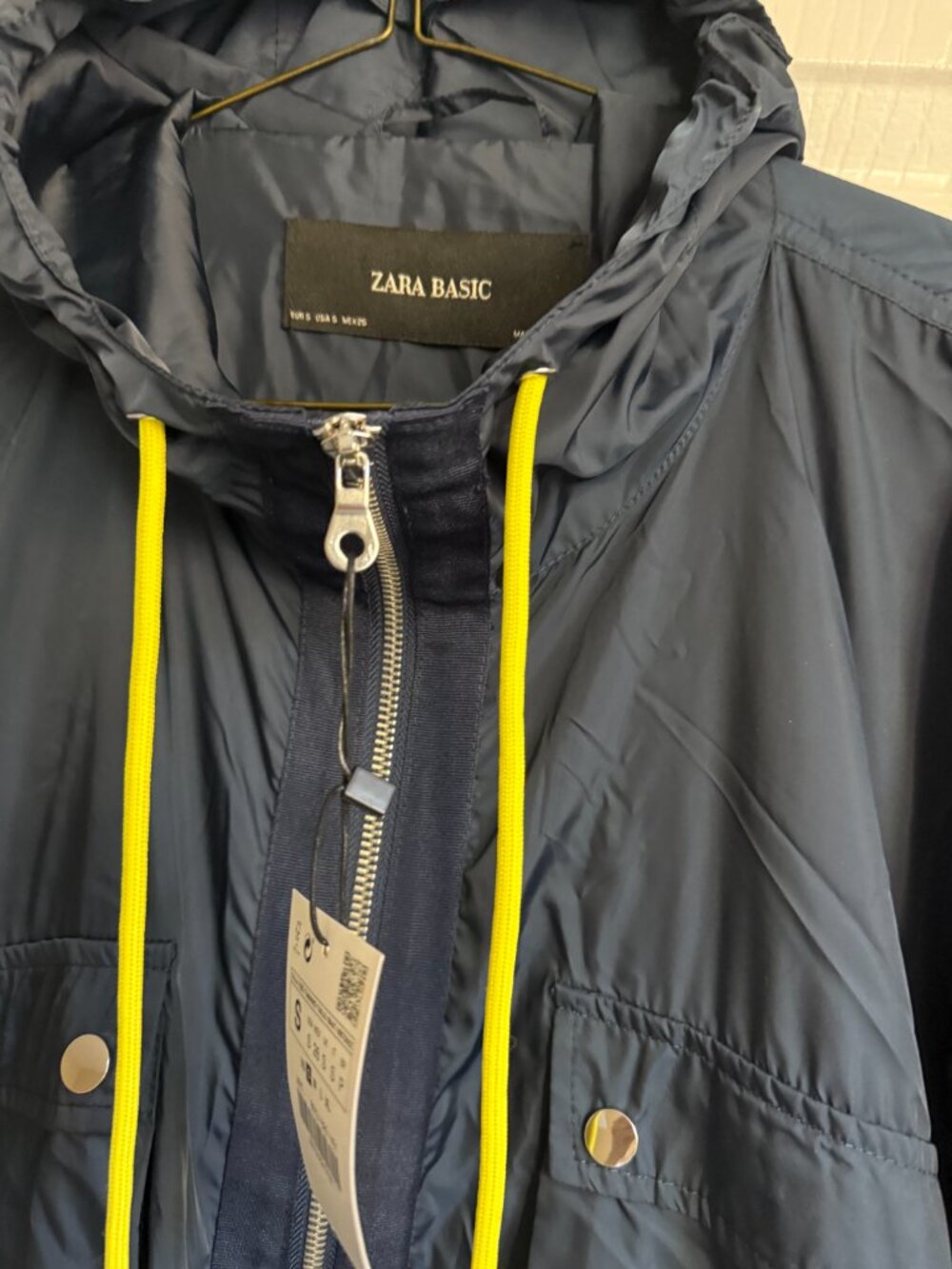 Drawstring jacket - Picture 4 of 10